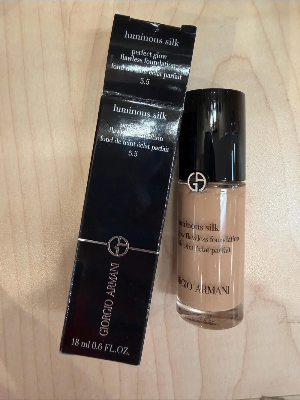 Giorgio Armani Luminous Silk Perfect Glow Concealer ~ PICK A COLOR ~ .40 Fl Oz